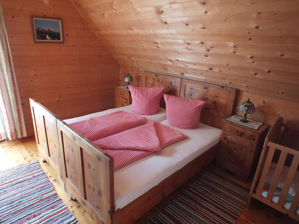 Ferienhaus "Zur Alten Schmiede" Mariahof Номер фото